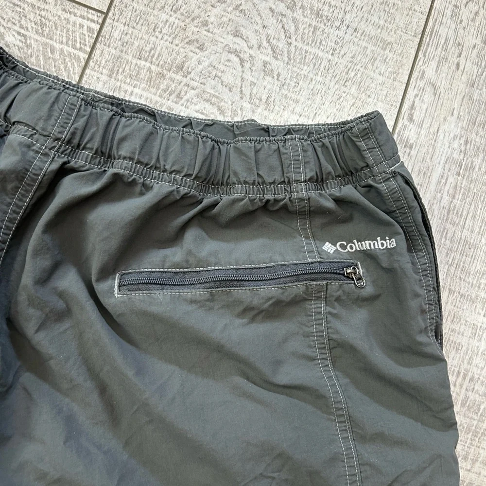 Columbia Black Swim Trunks with Elastic Waistband
